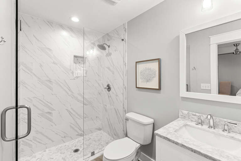 Salty Stingray Guest Bathroom 2