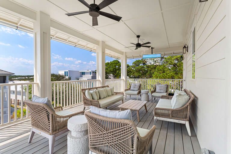 Magnolia Manor Balcony