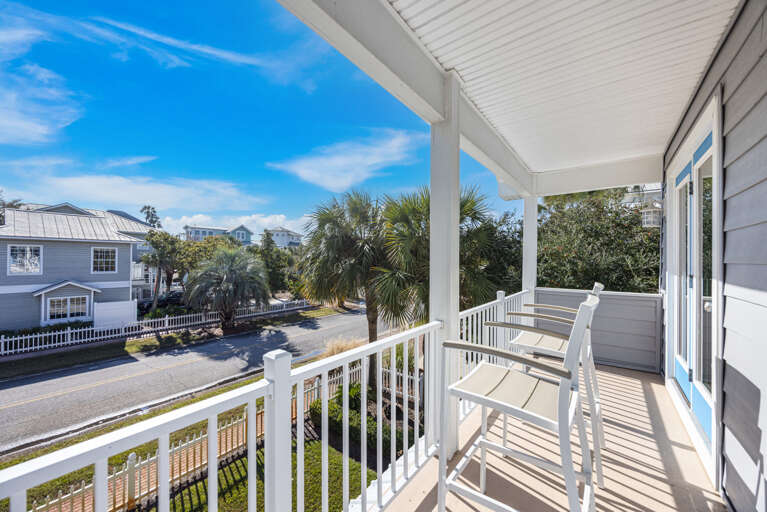 Gulfside Getaway Balcony Alt 3