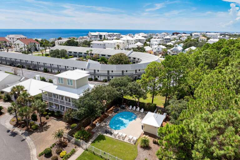 Sunny Seagrove Community Pool