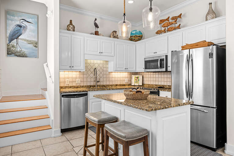 Sunny Seagrove Kitchen Alt