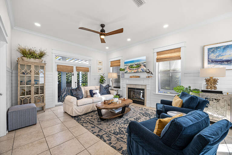 Sunny Seagrove Living Room