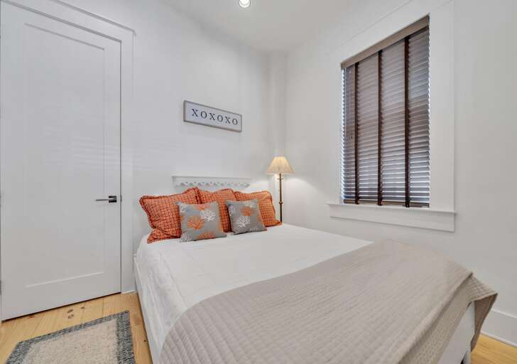 40dfa76f-d4da-4648-aa69-063d5ec4432f