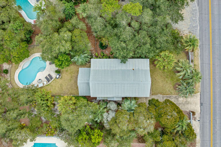 Turquoise Turtle Cottage Drone