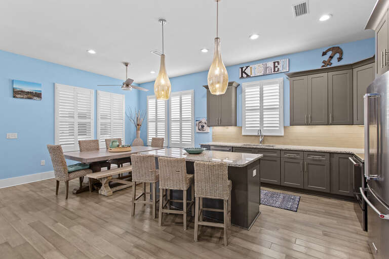 Charlotte's Sea Cottage Kitchen Alt