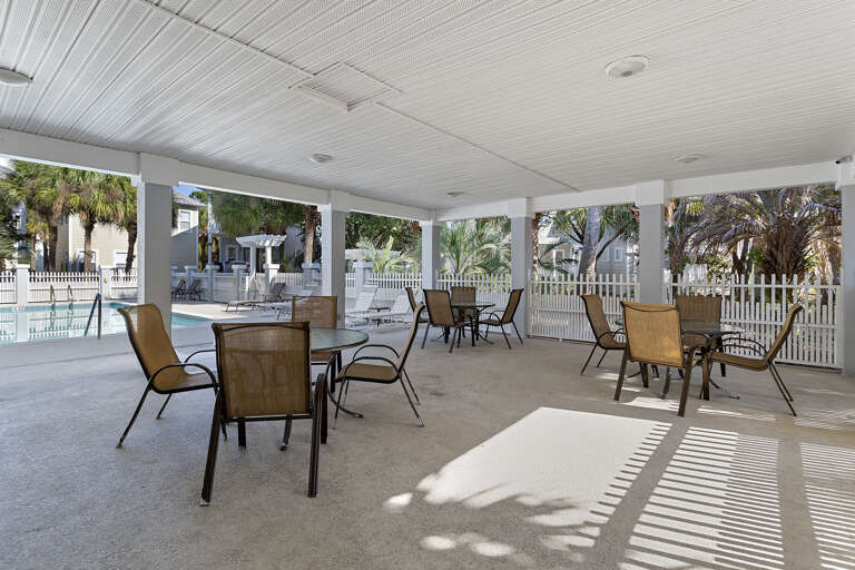 23-Old-Florida-Cottages-Pool-Patio