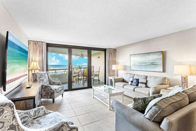 Edgewater 306 Living Room