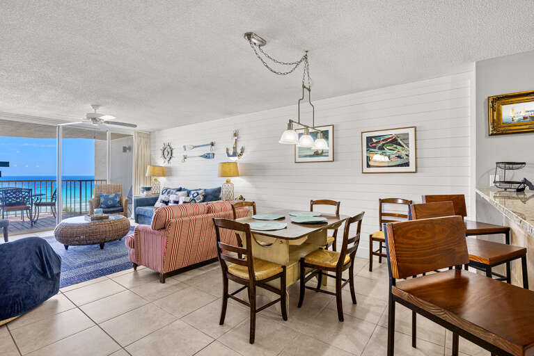 Gulfside 405 Dinine