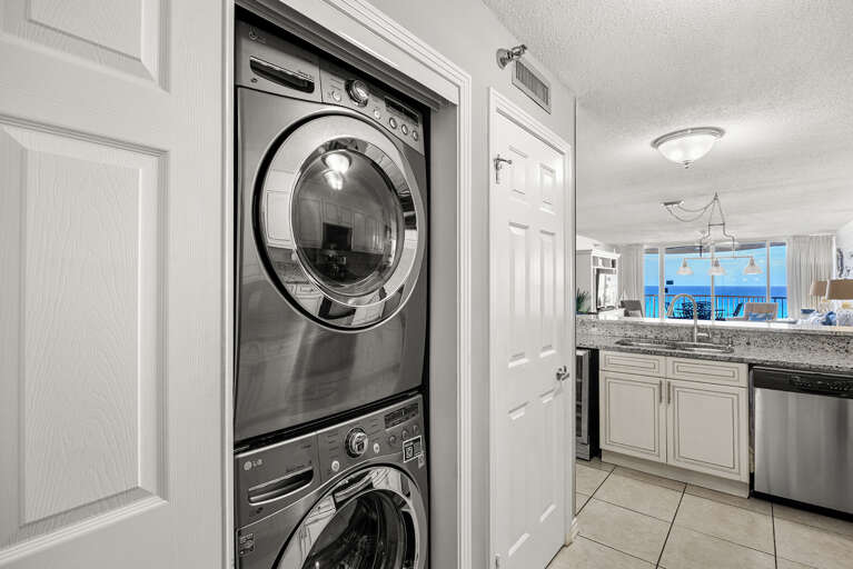 Gulfside 405 Laundry