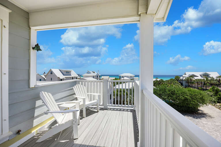 Grayt Haven Balcony Alt 4