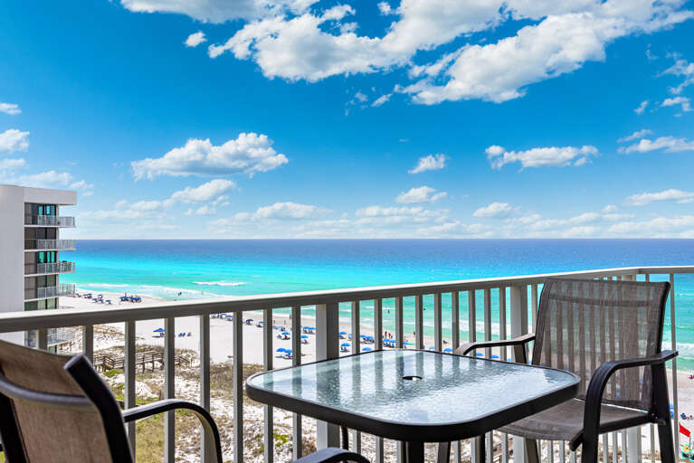 Mainsail 273 Balcony Alt