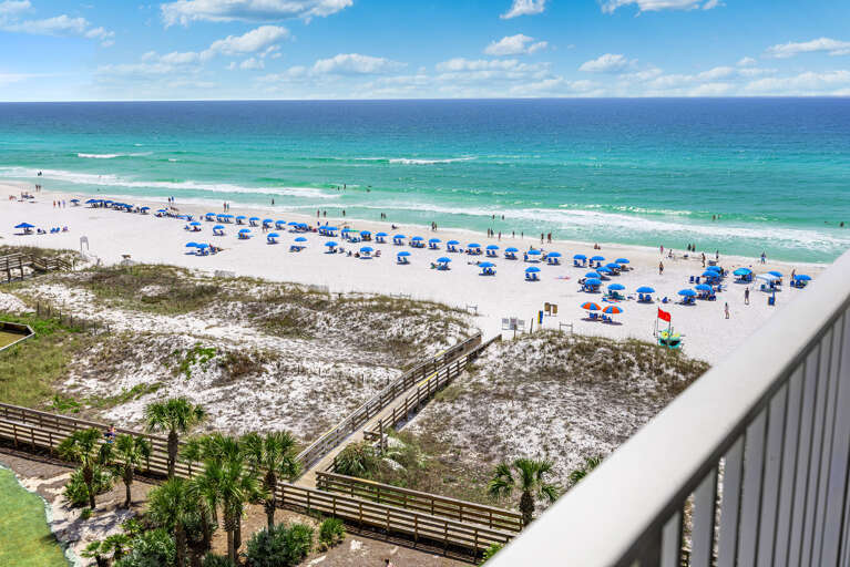 Mainsail 273 Balcony View