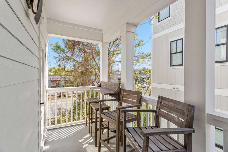 The Sandtrap Balcony Alt