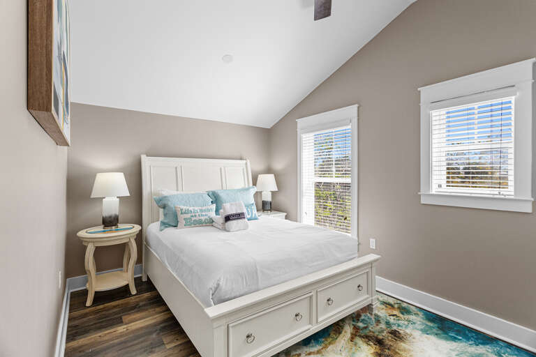 The Sandtrap Guest Bedroom