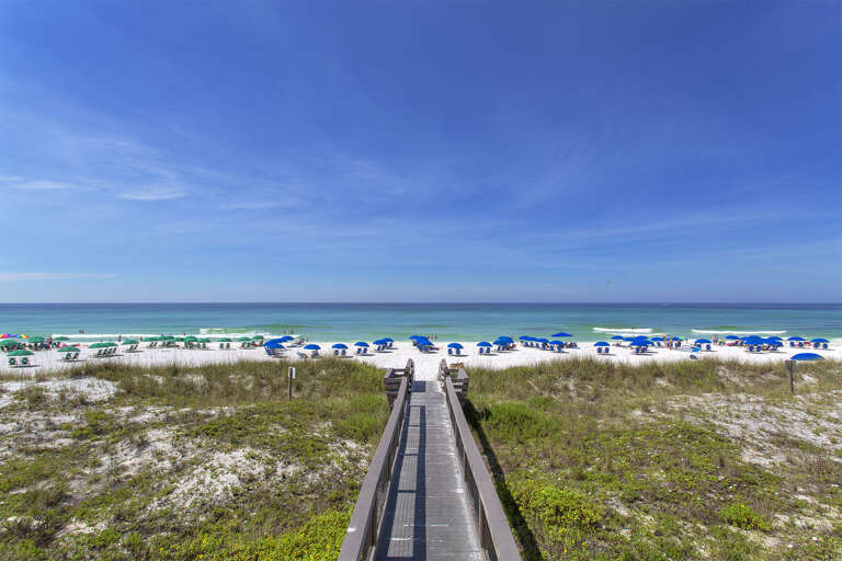 21-Beach-Resort-Miramar-Beach