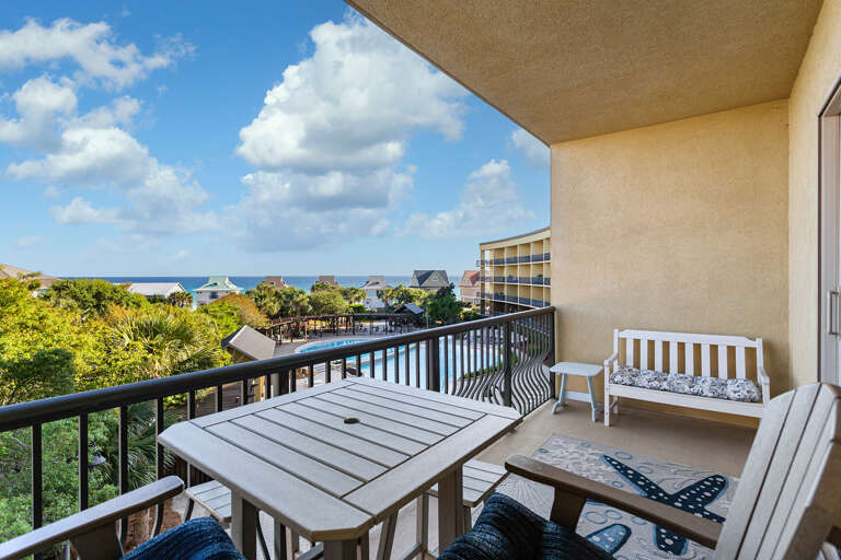 Beach Resort 401 Balcony