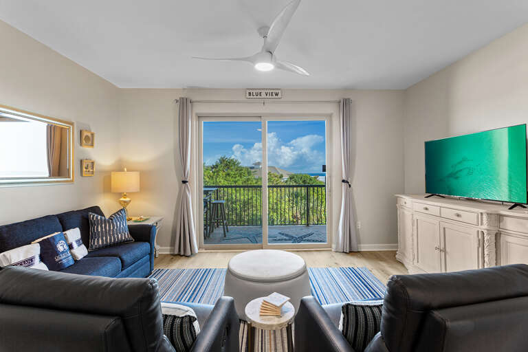 Beach Resort 401 Living Room Alt