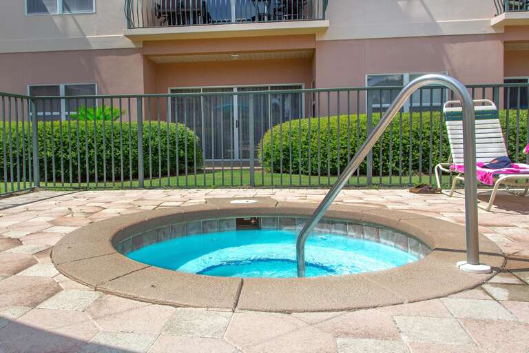 Emerald Waters Hot Tub New