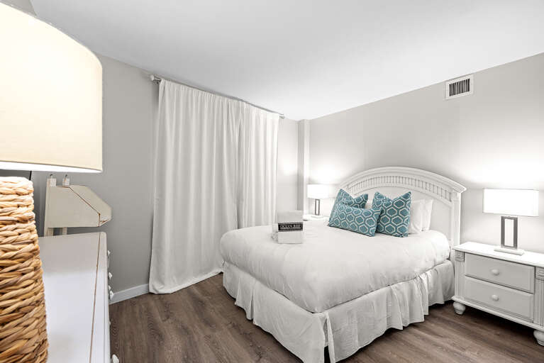 Mainsail 176 Guest Bedroom 2