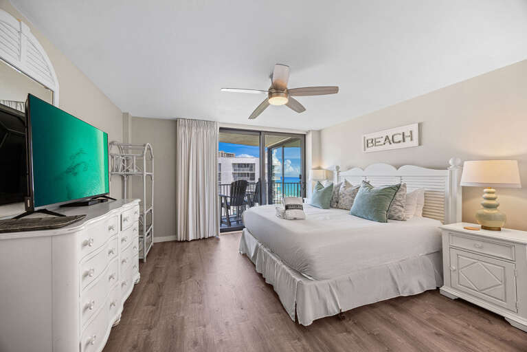 Mainsail 176 Primary Bedroom