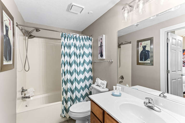 Ariel Dunes II 309 Guest Bathroom