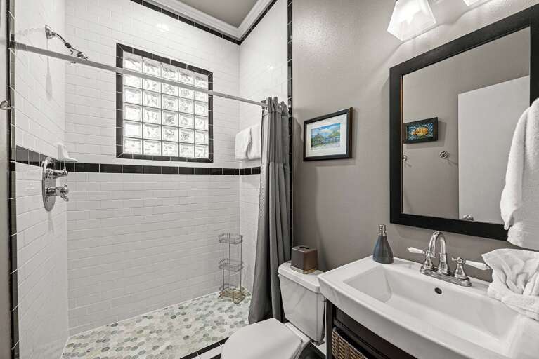 Hide Away Haven Guest Bathroom