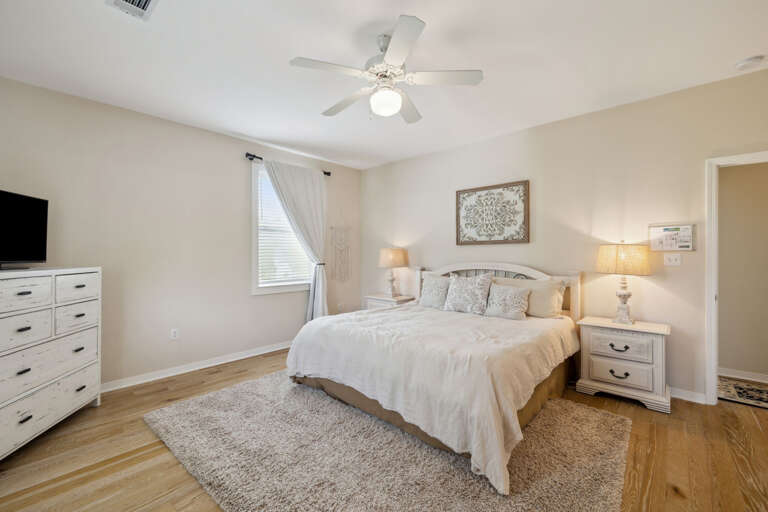 17-3rd-Floor-Primary-King-Suite