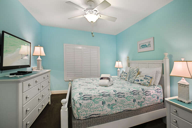 20-Emerald-Dunes-503-Guest-Bed 20-Emerald-Dunes-503-Guest-Bed