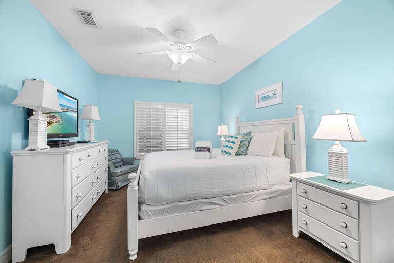 Emerald Dunes 503 Guest Room