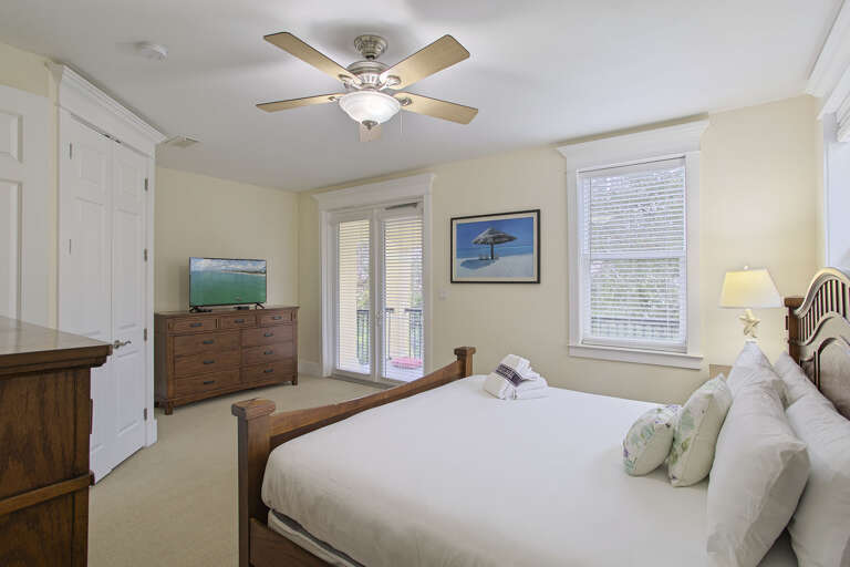 22-Island-Time-Master-Bedroom