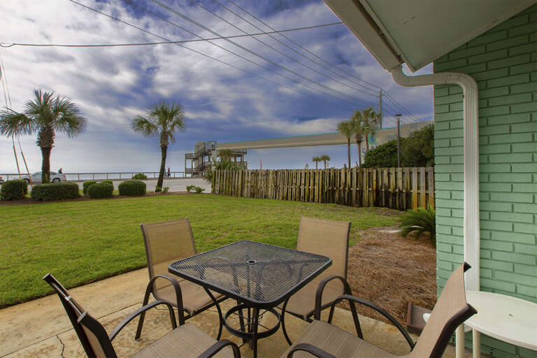 19-Sea-Cabins-1B-Patio