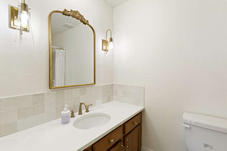 23-Sea-Cabins-2B-Bathroom-2