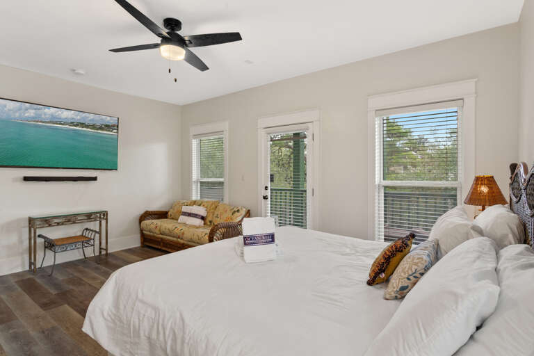 22-Lucky-Charm-Bedroom