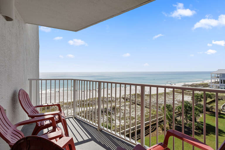 23-Mainsail-154-Balcony-Alt