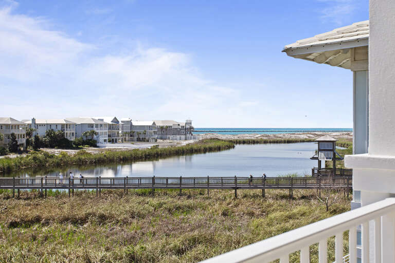24-The-Lonestar-Sandcastle-Upper-Balcony-View