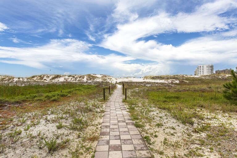 Destin Pointe Beach Walkway