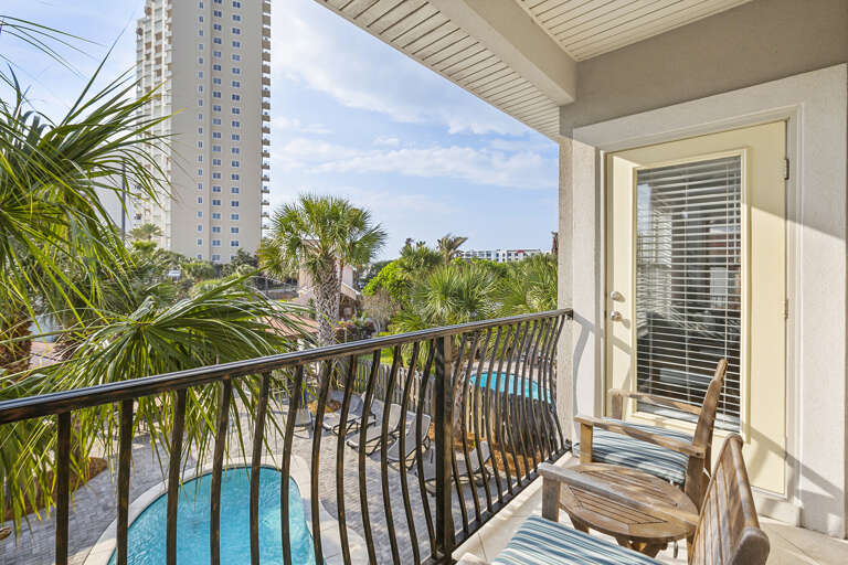 23-Breakaway-Balcony 23-Breakaway-Balcony