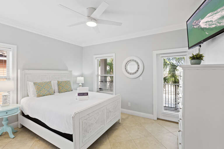 23-Breakaway-Bedroom-2
