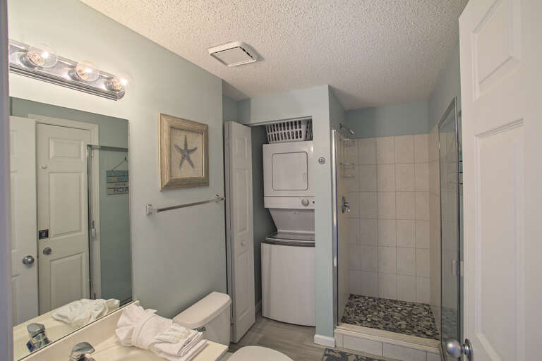 21-Majestic-Sun-1009A-Bathroom