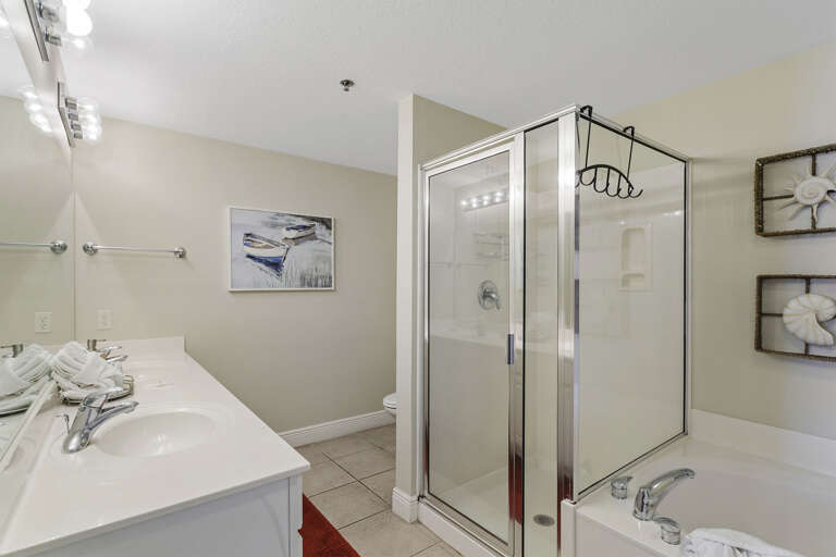22-Ariel-Dunes-I-1808-Master-Bath