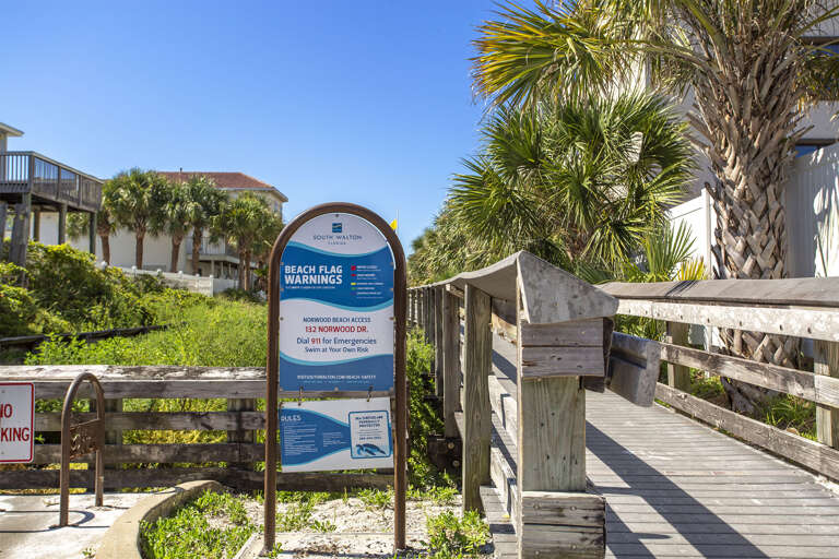 Norwood-Beach-Access-Sign