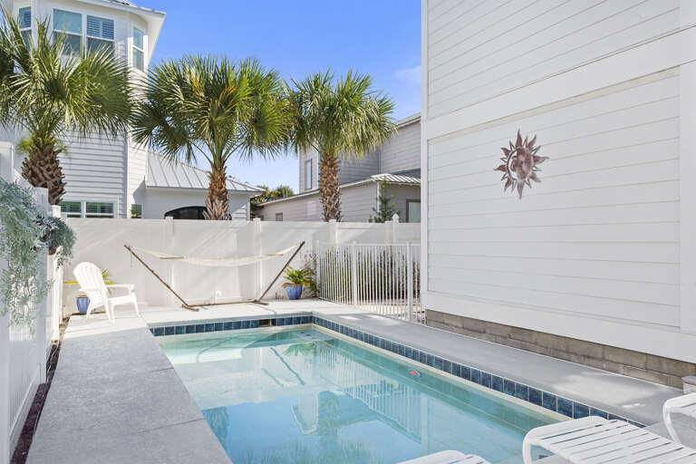 22-Beachy-Keen-Pool-Alt 22-Beachy-Keen-Pool-Alt