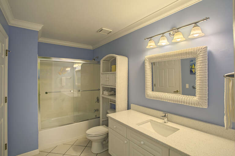 21-Amalfi-Coast-201A-Bathroom-2