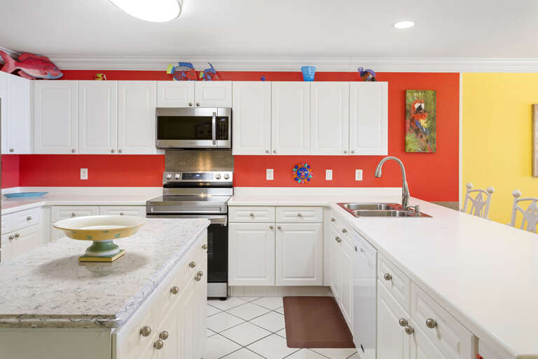 22-Amalfi-Coast-201A-Kitchen-Alt