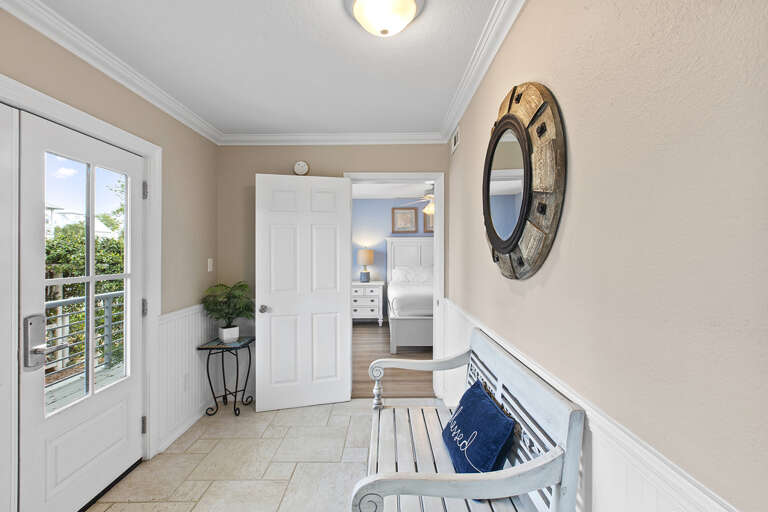 Always Summer Entryway Alt