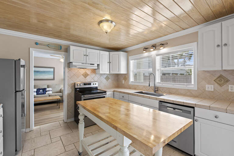 Always Summer Kitchen