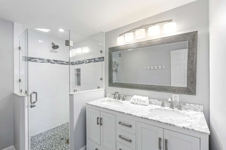 Always Summer Master Bathroom