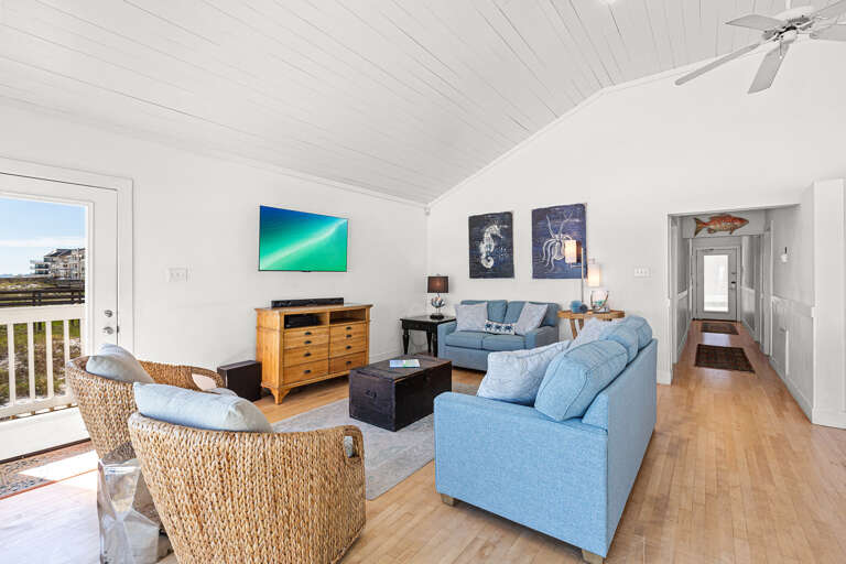 Snowdrift Living Room Alt Snowdrift Living Room Alt