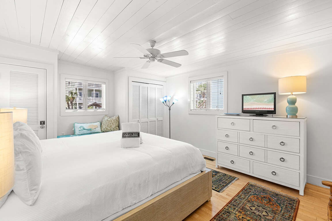 Snowdrift Master Bedroom Snowdrift Master Bedroom