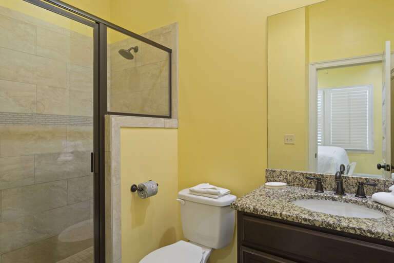 22-Beach-Basket-Bathroom-2